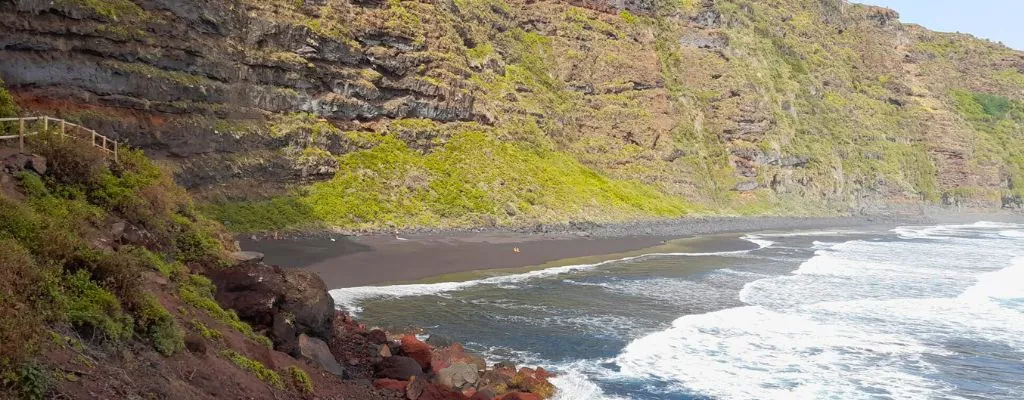 la palma Nogales-zum-Strand-hinuntergehen 