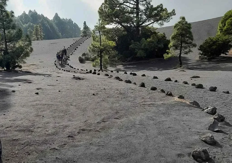 Geführte Tour zum Vulkan Tajogaite neuer vulkan la palma