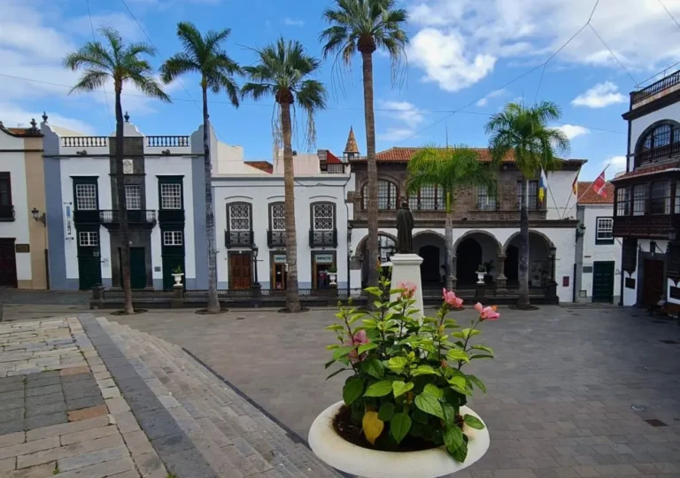 plaza de espana in santa cruz de la palma