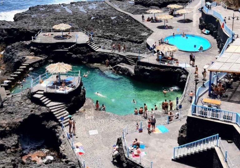 charco azul natural pools la palma