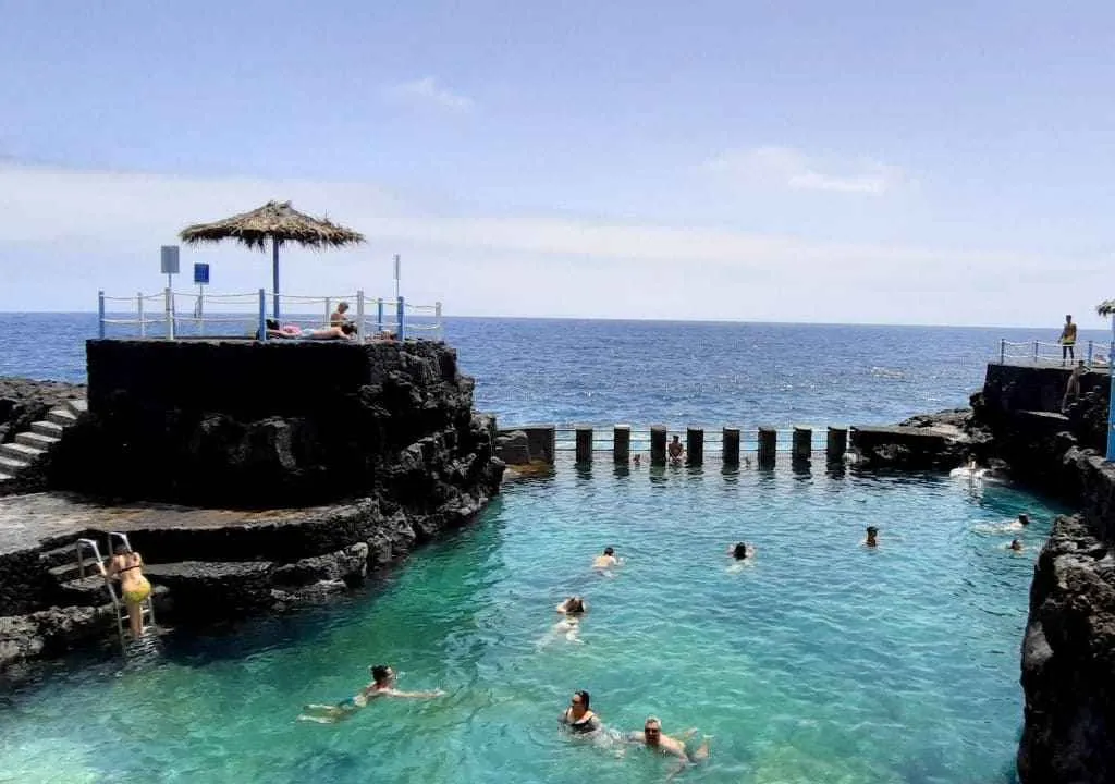 volcanic pool charco azul