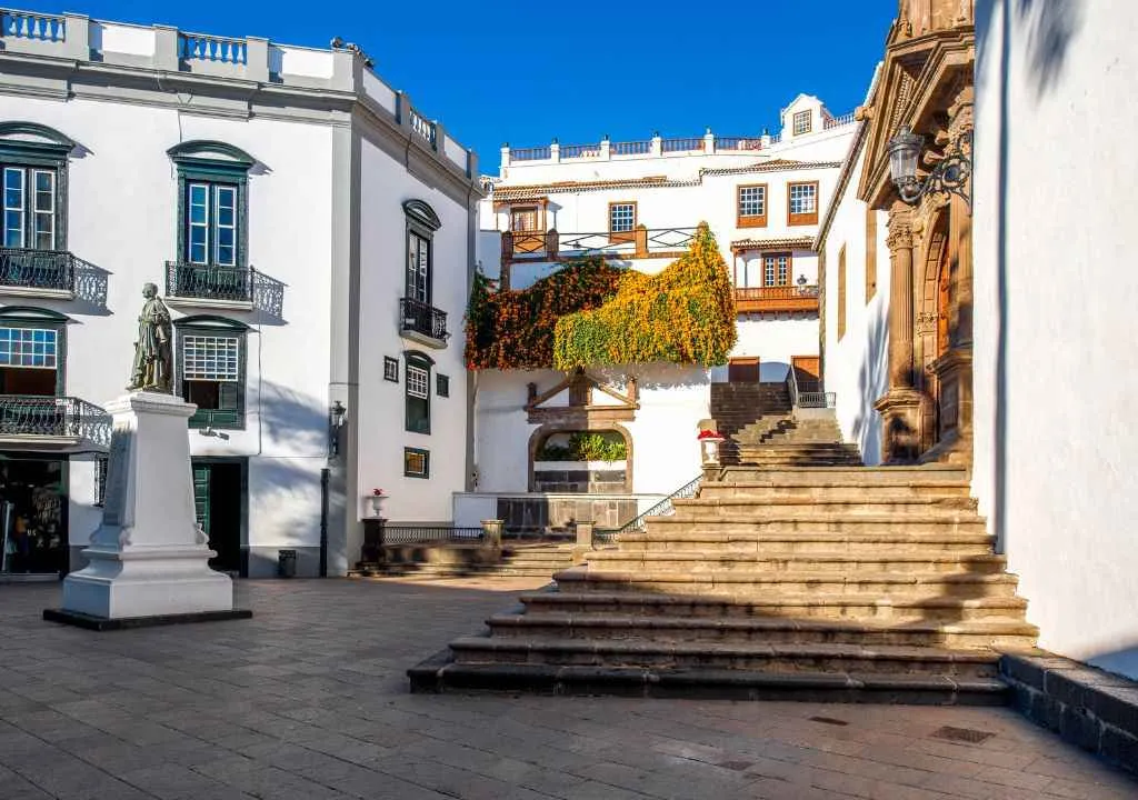 santa cruz de la palma main square