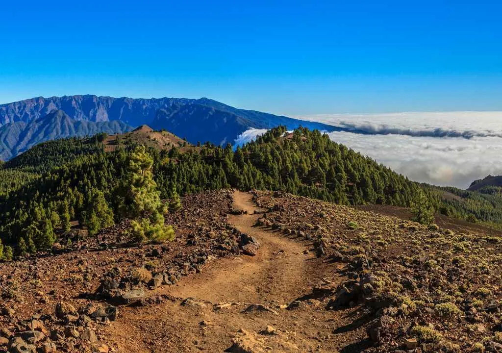 panorama of the hike for the trail of transvulcania