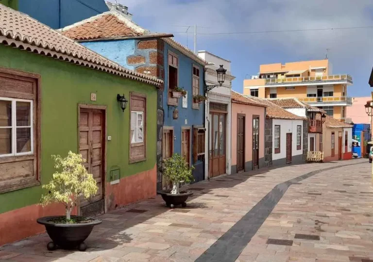 city of los llanos old town