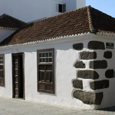 home in los llanos de aridane