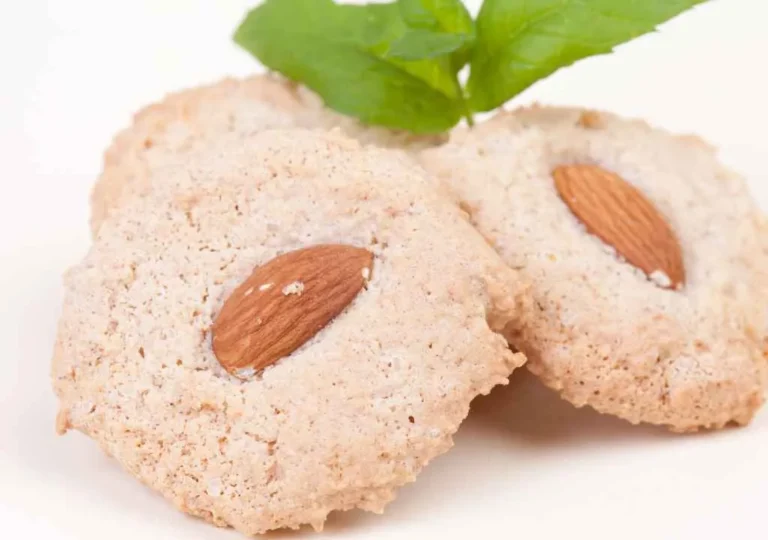 tradicional almond cookies