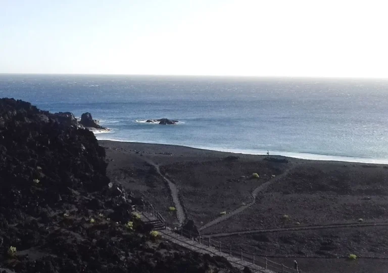 plage echentive de fuencaliente la palma