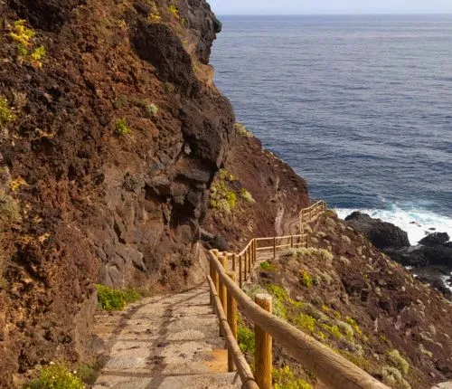 chemin vers la plage