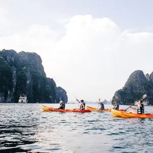 excursion en kayak cueva bonita