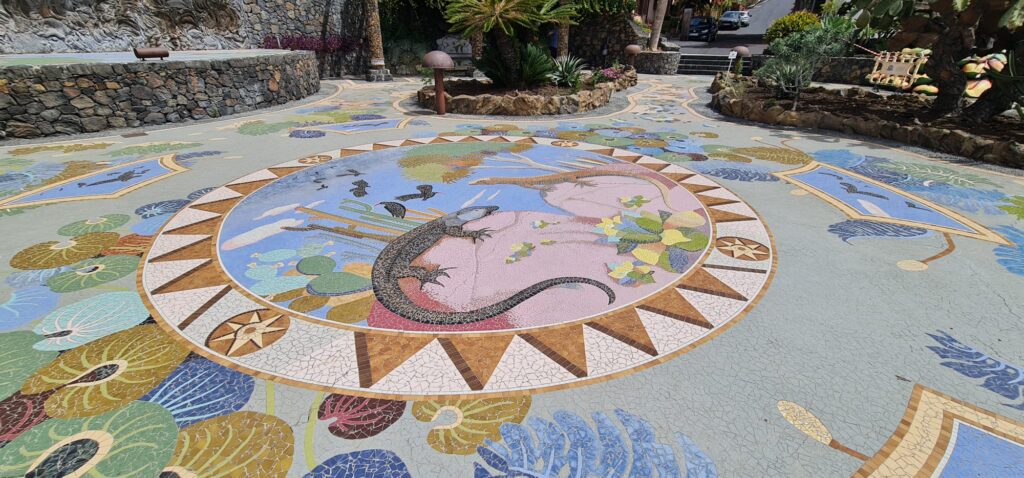 mosaicos de la plaza de la glorieta