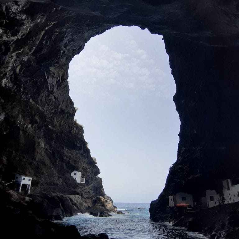 cueva de candelaria la palma.