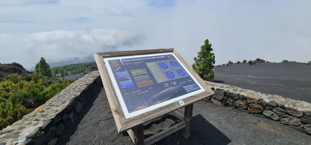 panel del cielo en la palma